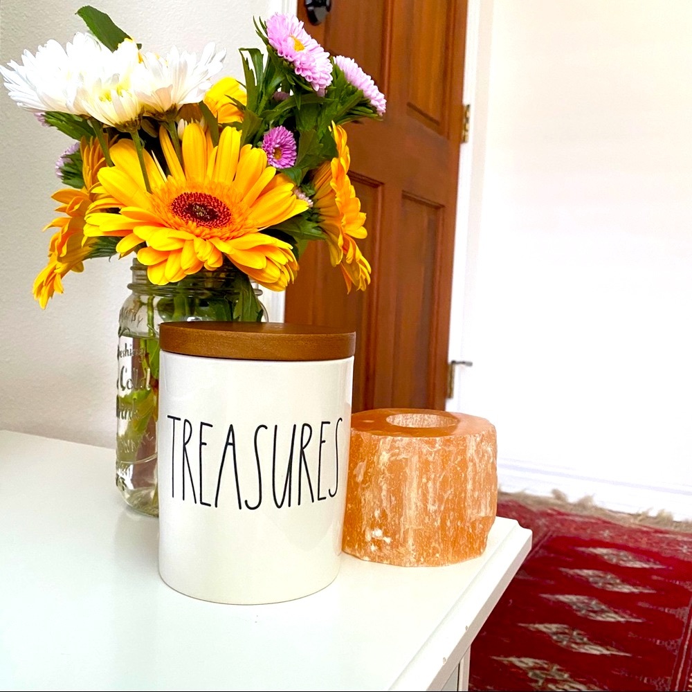 Rae Dunn Treasures Canister